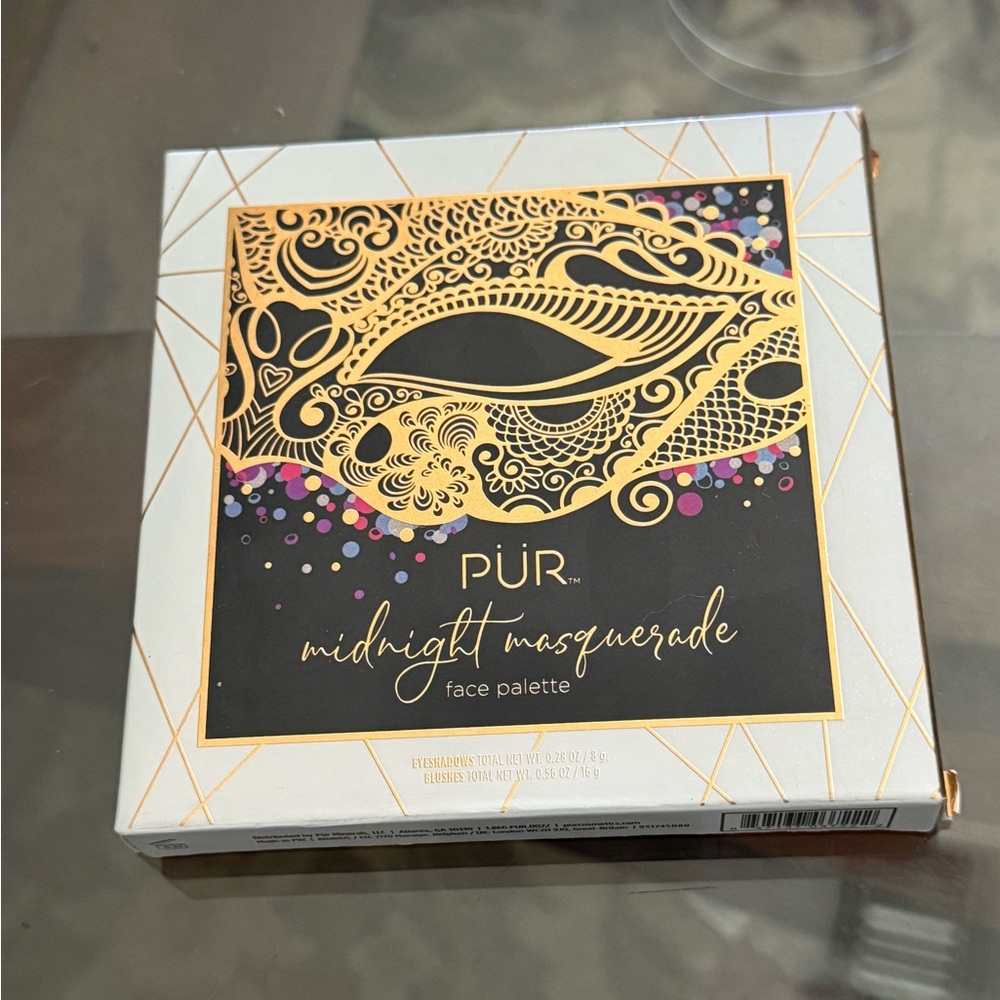NIB Pur Midnight Masquerade Face Pallete (with plastic)